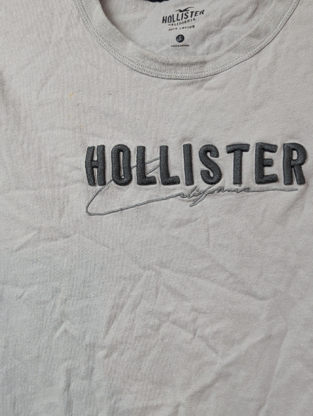 Hollister Light Gray Embroidered Logo Crew Tee Small - Picture 2 of 4